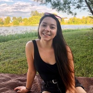 Meet your Posher, Gillian